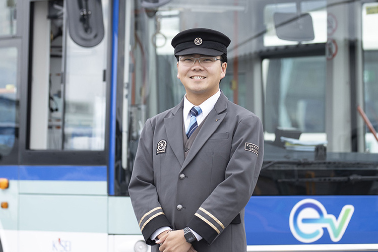 養成バス運転士先輩社員の声